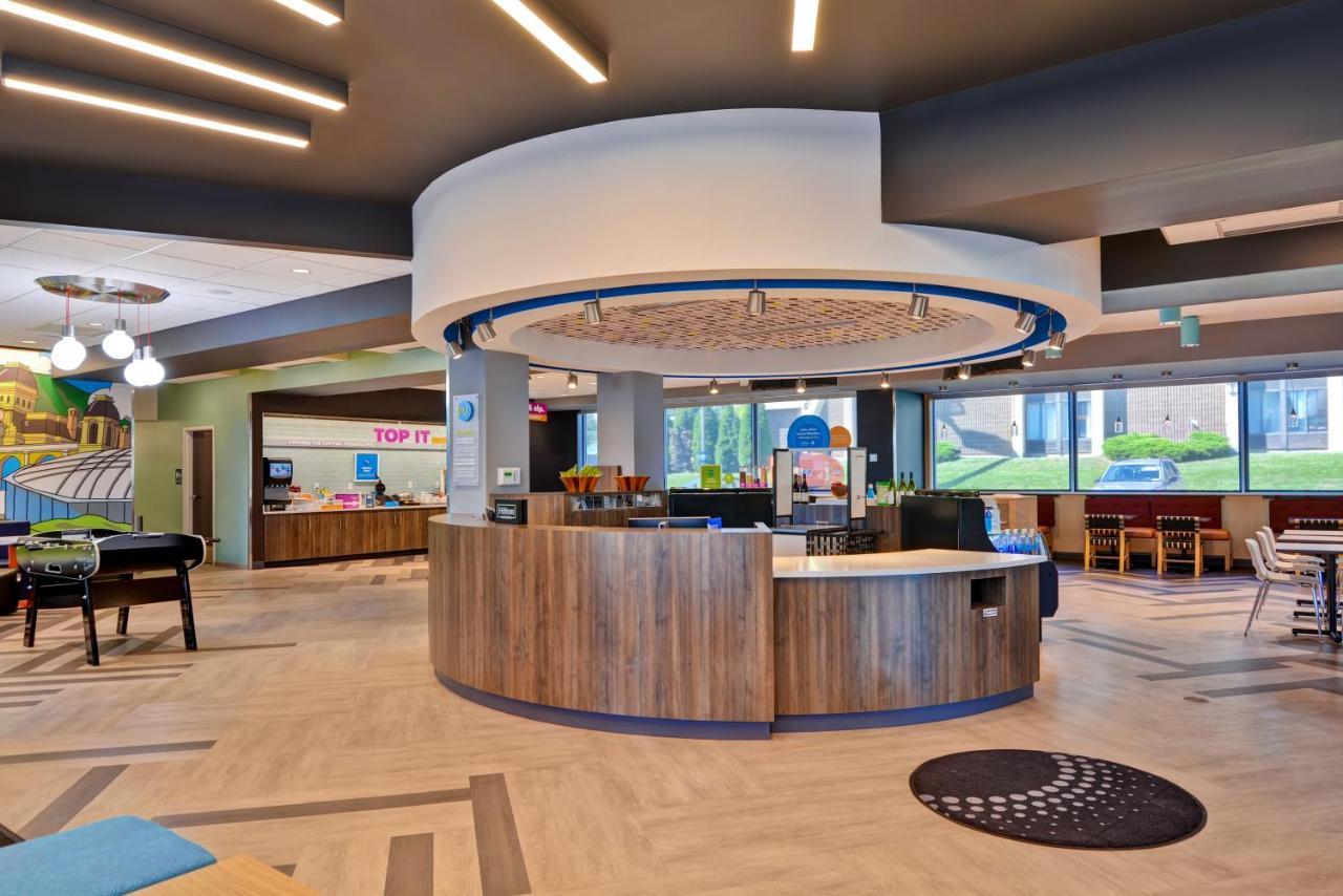 Tru By Hilton Syracuse North Airport Area Hotel Liverpool Exterior photo